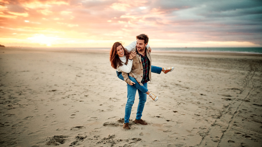 Pre-wedding on the beach by Antonio Díaz on 500px.com