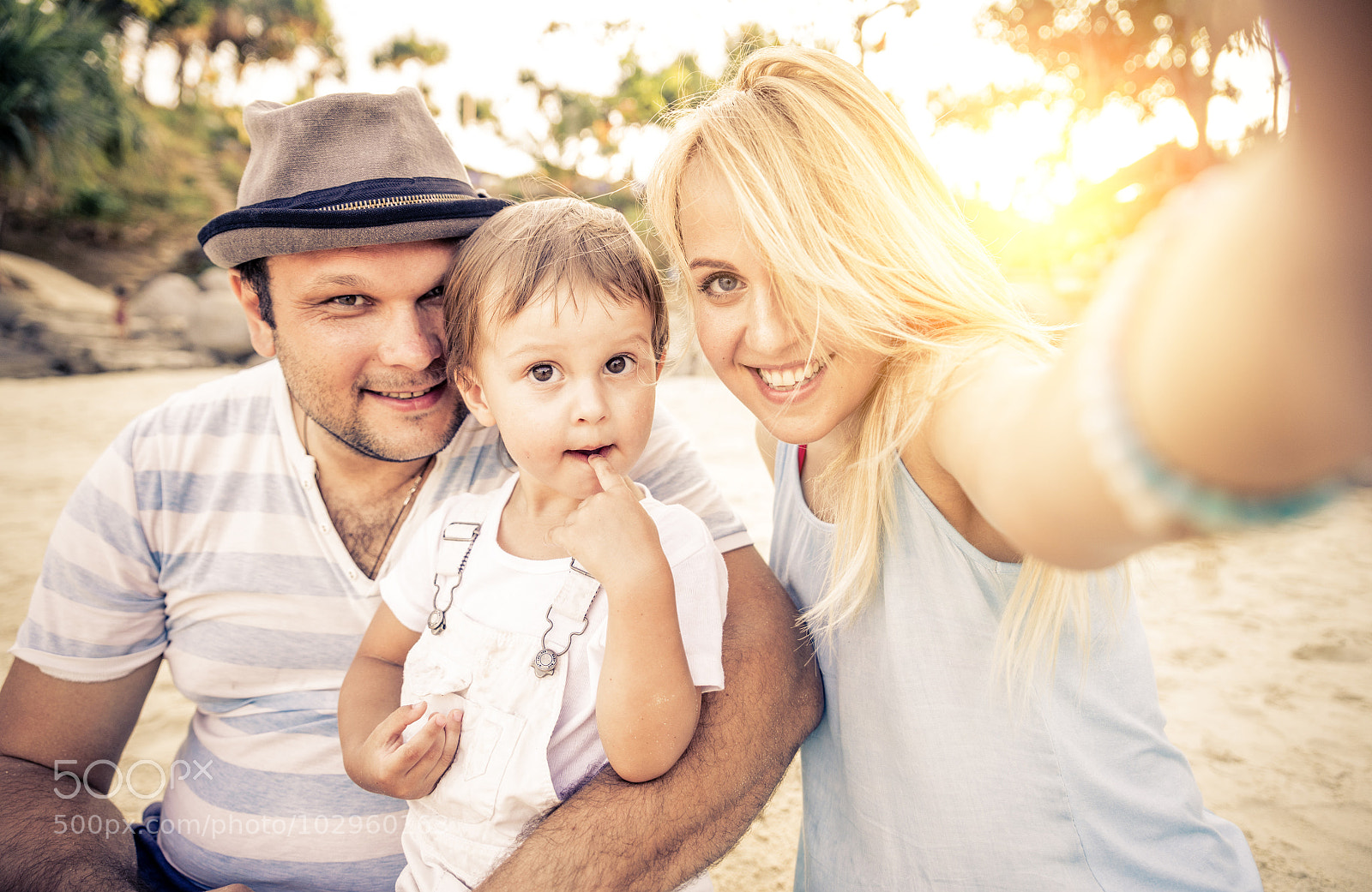 Nikon D610 sample photo. Family taking selfie photography