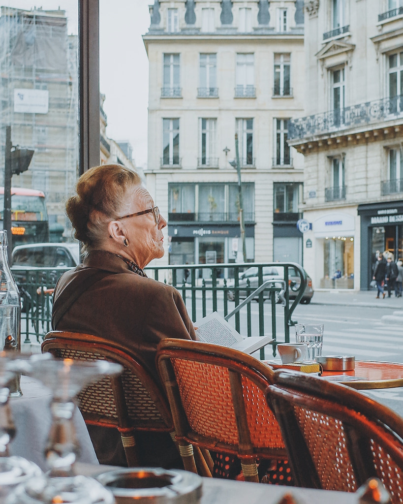 Un café à Paris, ?  by Joanna Lemanska on 500px.com