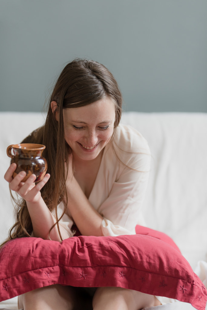 Cosy girl morning coffee by Werner Lerooy on 500px.com