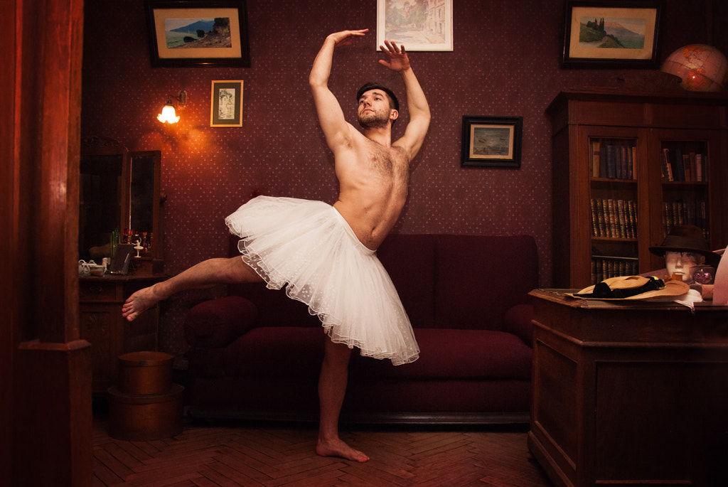 Ballet dancer by Viktor Makhnov (Vysochin) on 500px.com