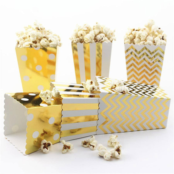 Popcorn boxes with exclusive print