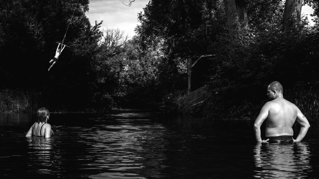 Rope swing by Yuriy Vertikov on 500px.com