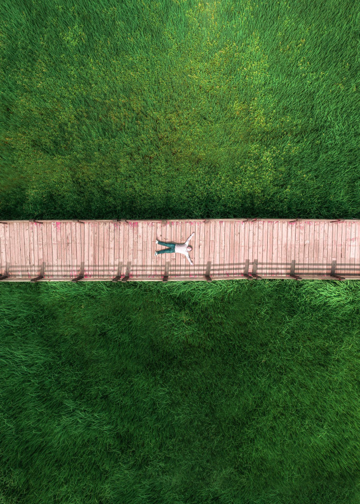 Lie down by Mrwei  on 500px.com