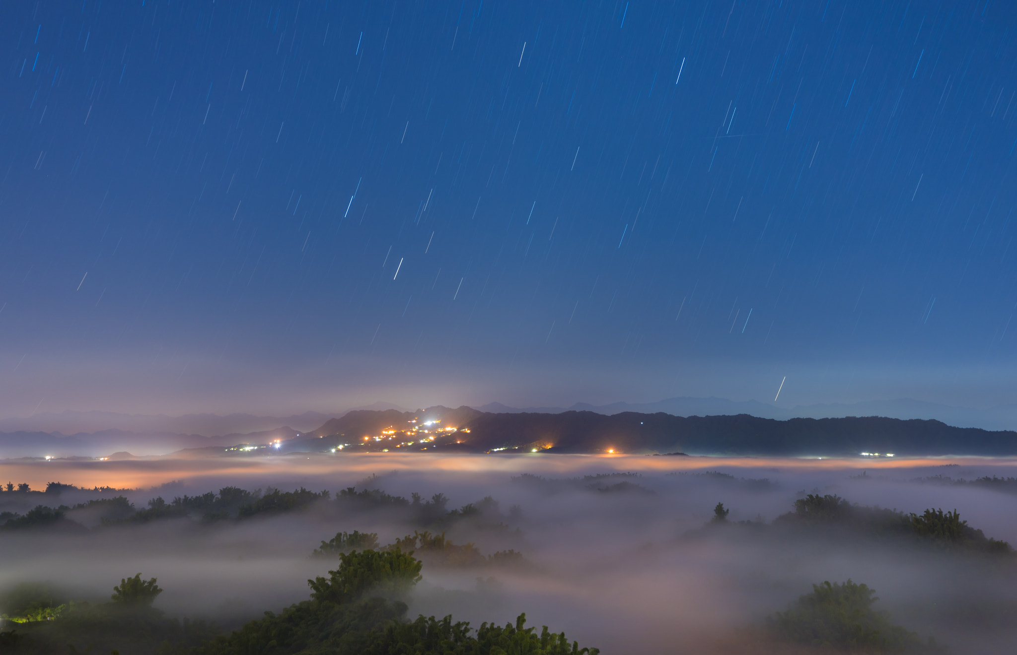 Starry sky and sea of clouds - Taiwan, Erliao