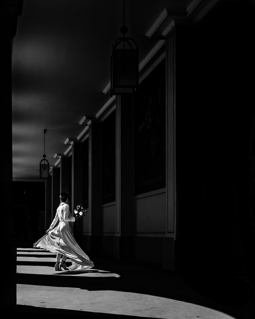 השמלה הלבנה מאת מנואל סיבר ב-500px.com