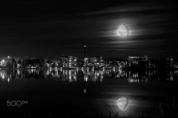 Half moon rising by Markus Kauppinen on 500px.com