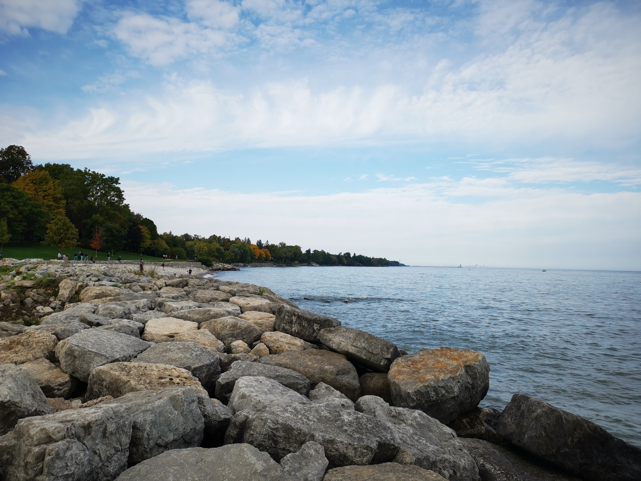 Lakeshore in Oakville by Kate YH / 500px