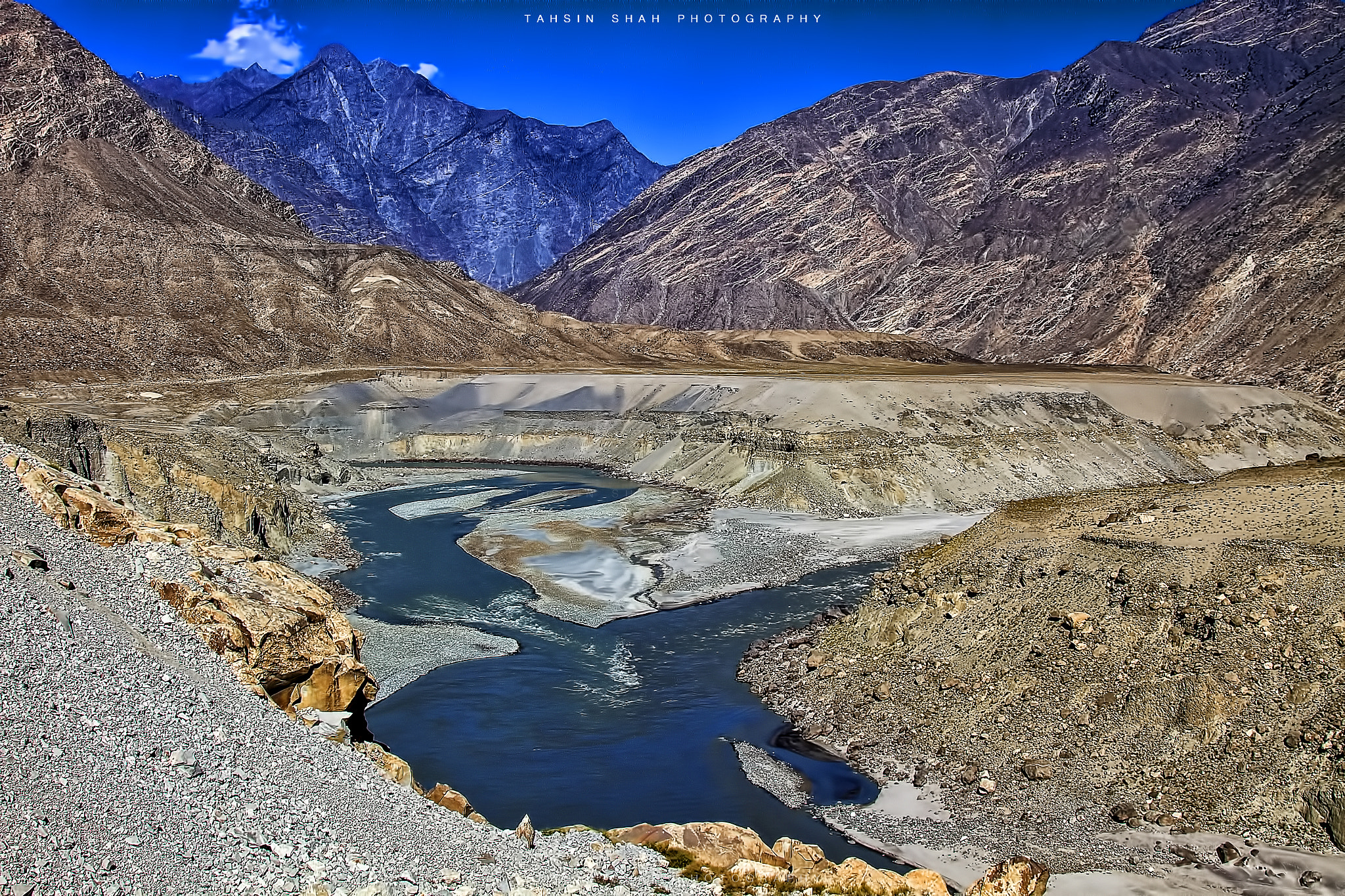 where-three-mountain-ranges-meet-by-tahsin-shah-photo-103836761-500px