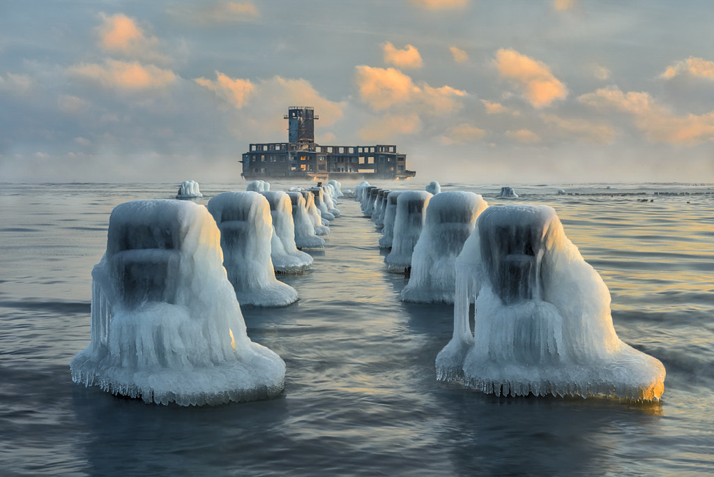 Winter Baltic by Jan Siemiński on 500px.com