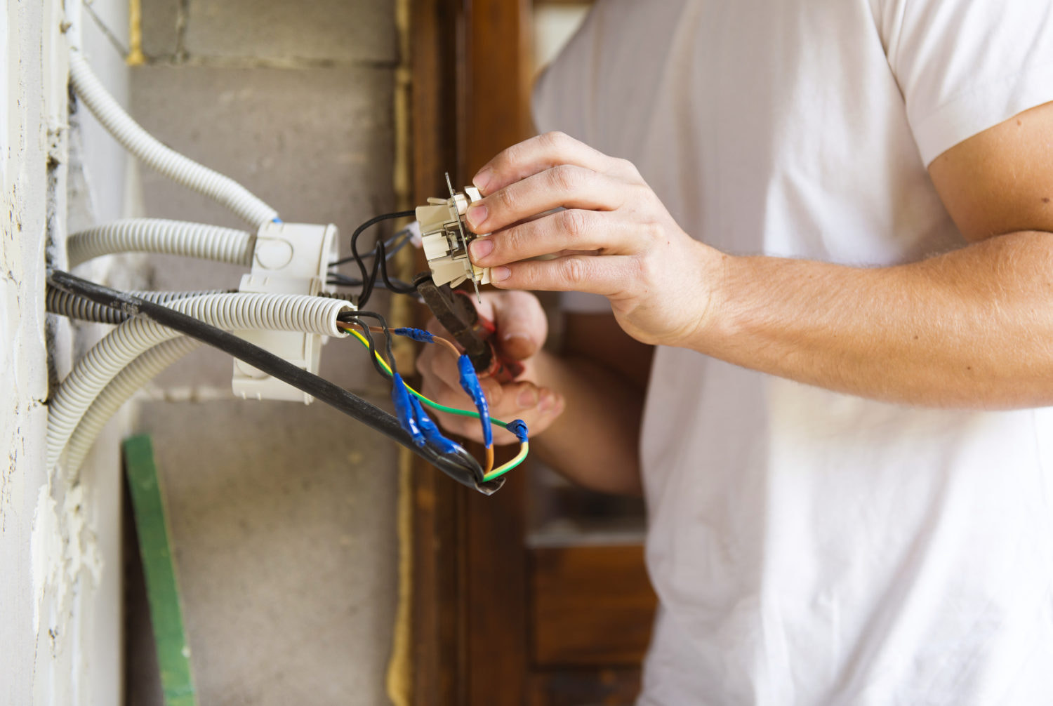 Find Professional & Experienced Residential Electricians in Brisbane