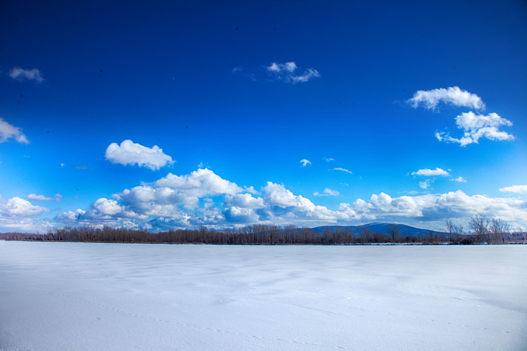 Ciel d'hiver  by Andre Villeneuve on 500px.com