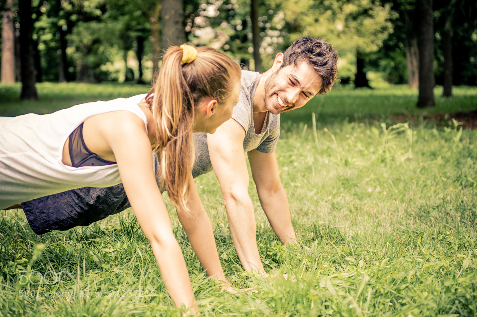 Pentax K-3 sample photo. Couple doing push ups photography