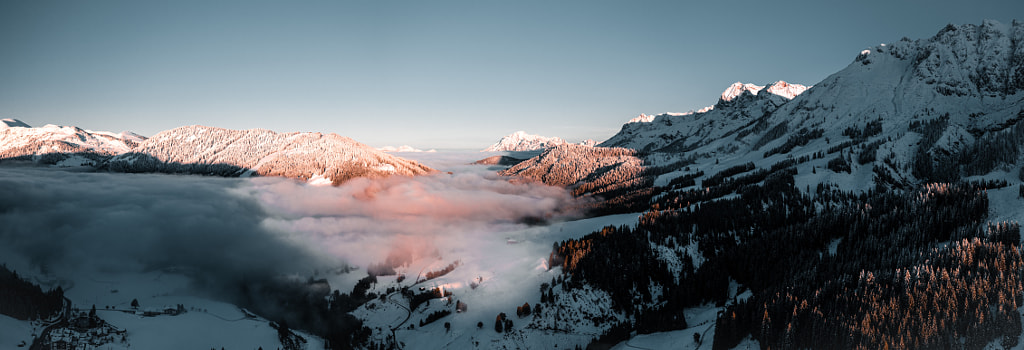 Mountainpanorama at sunrise by Lukas Klima on 500px.com