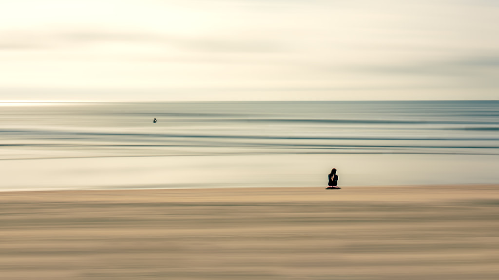 Surfer girl 2 by Danny Rotondo on 500px.com