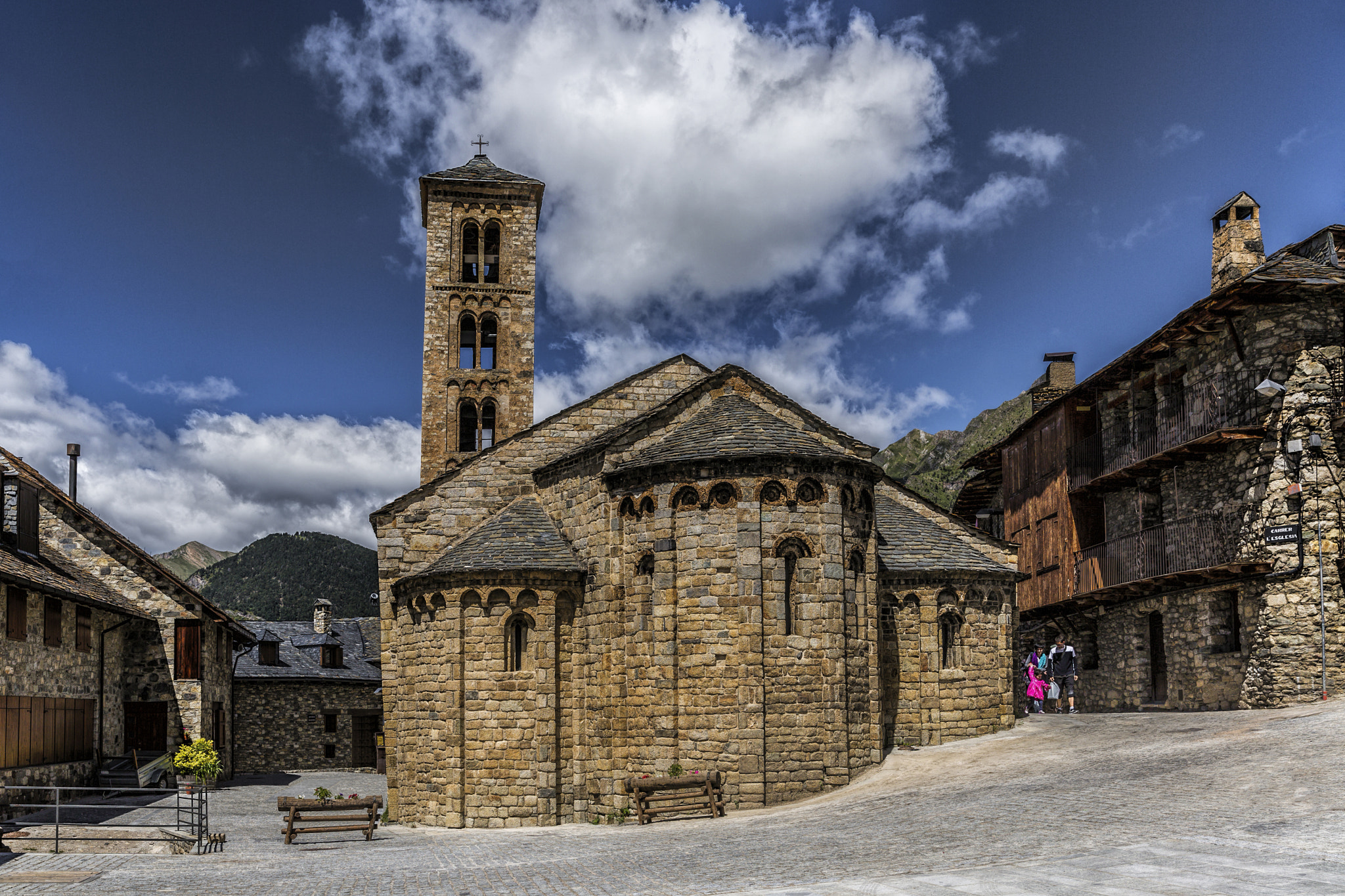 Santa Maria de Taüll (La Vall de Boí) by Josep Novellas / 500px