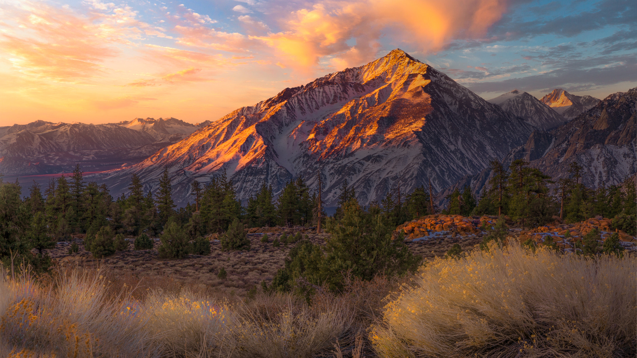 EASTERN SIERRAS, MOUNT TOM-20203A by Raimondo Restelli / 500px