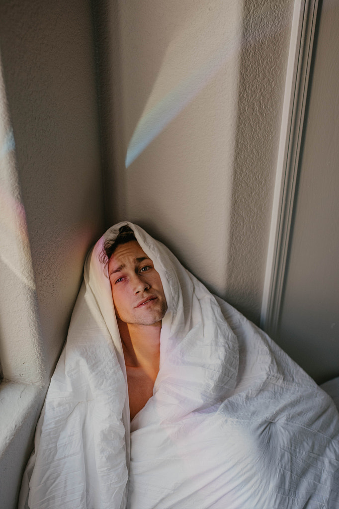Guy in Blanket by Kyle Kuhlman / 500px