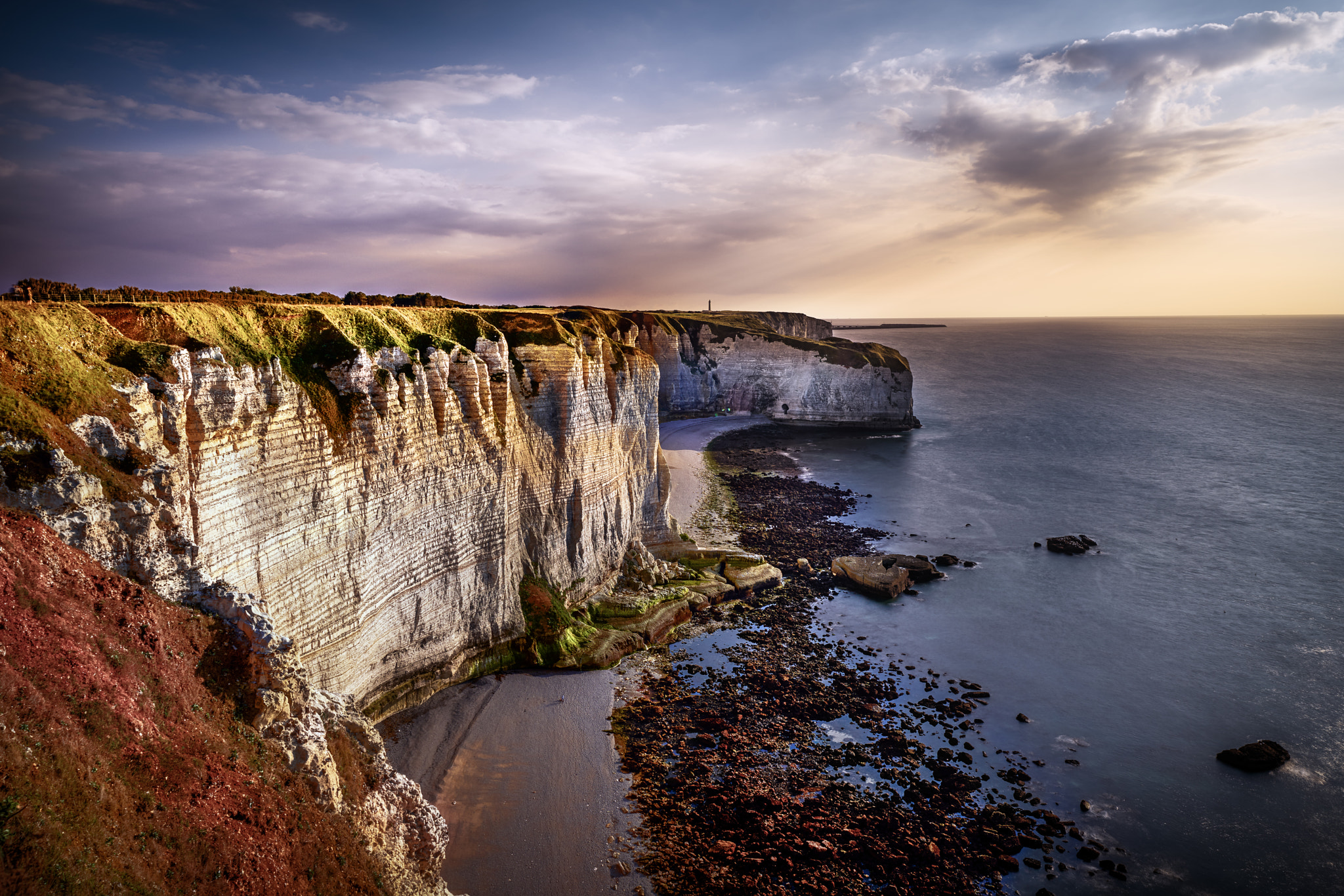 Cliff perspective by Robert Didierjean / 500px