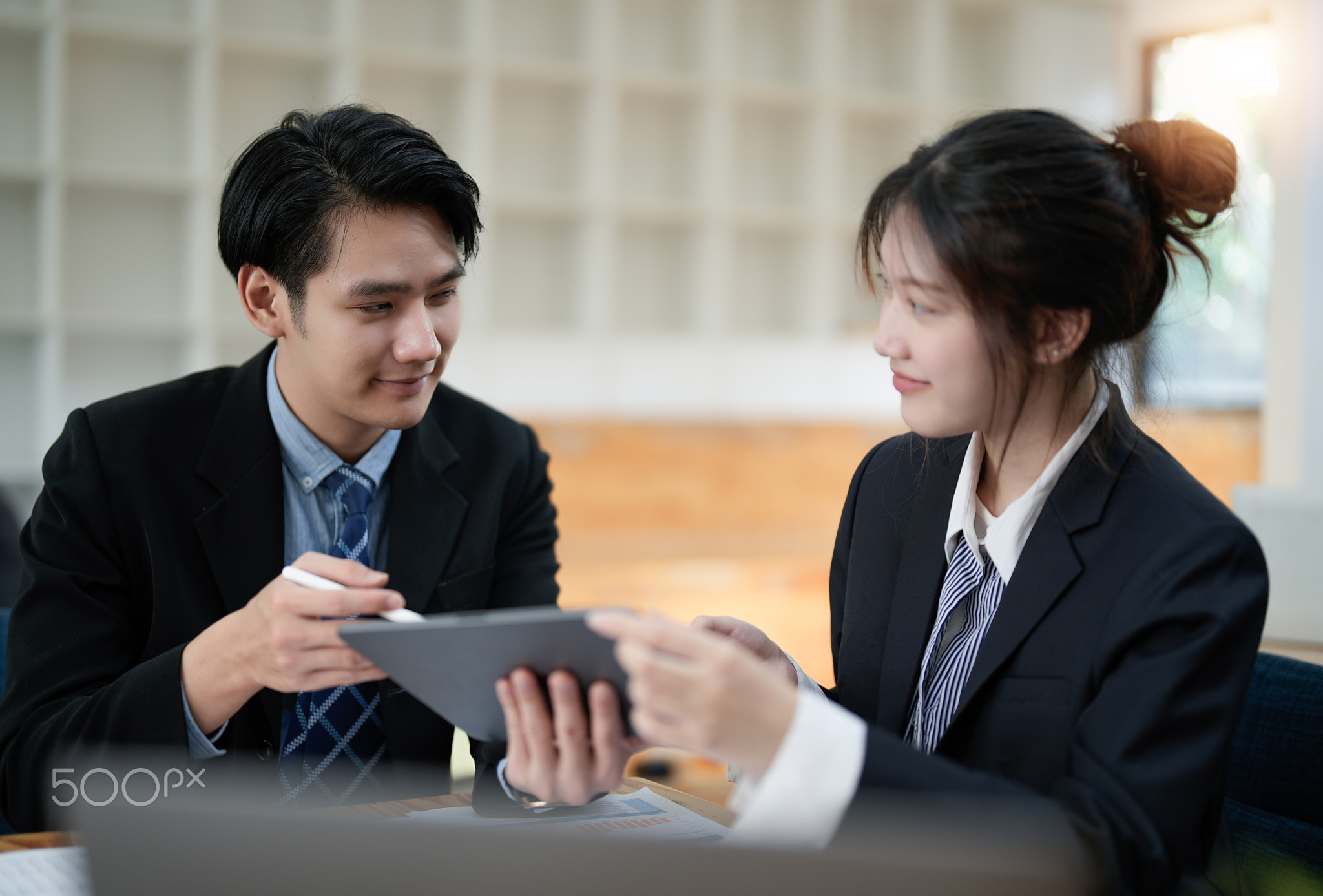 Two business startup team briefing plan project. creative startup