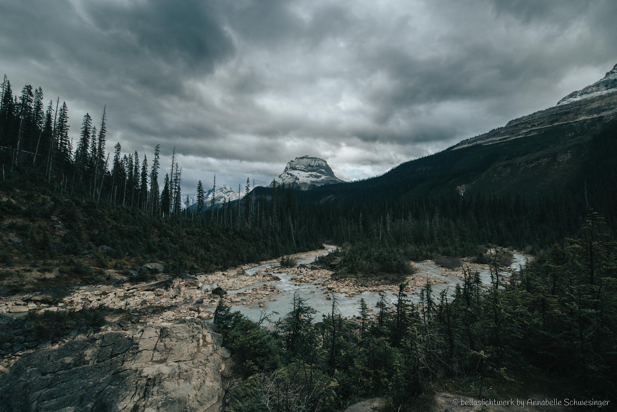 v2?sig=f26d5496a0d10302bb2bdd685593f960f9b509c20062c33b280e553da0ffabb0