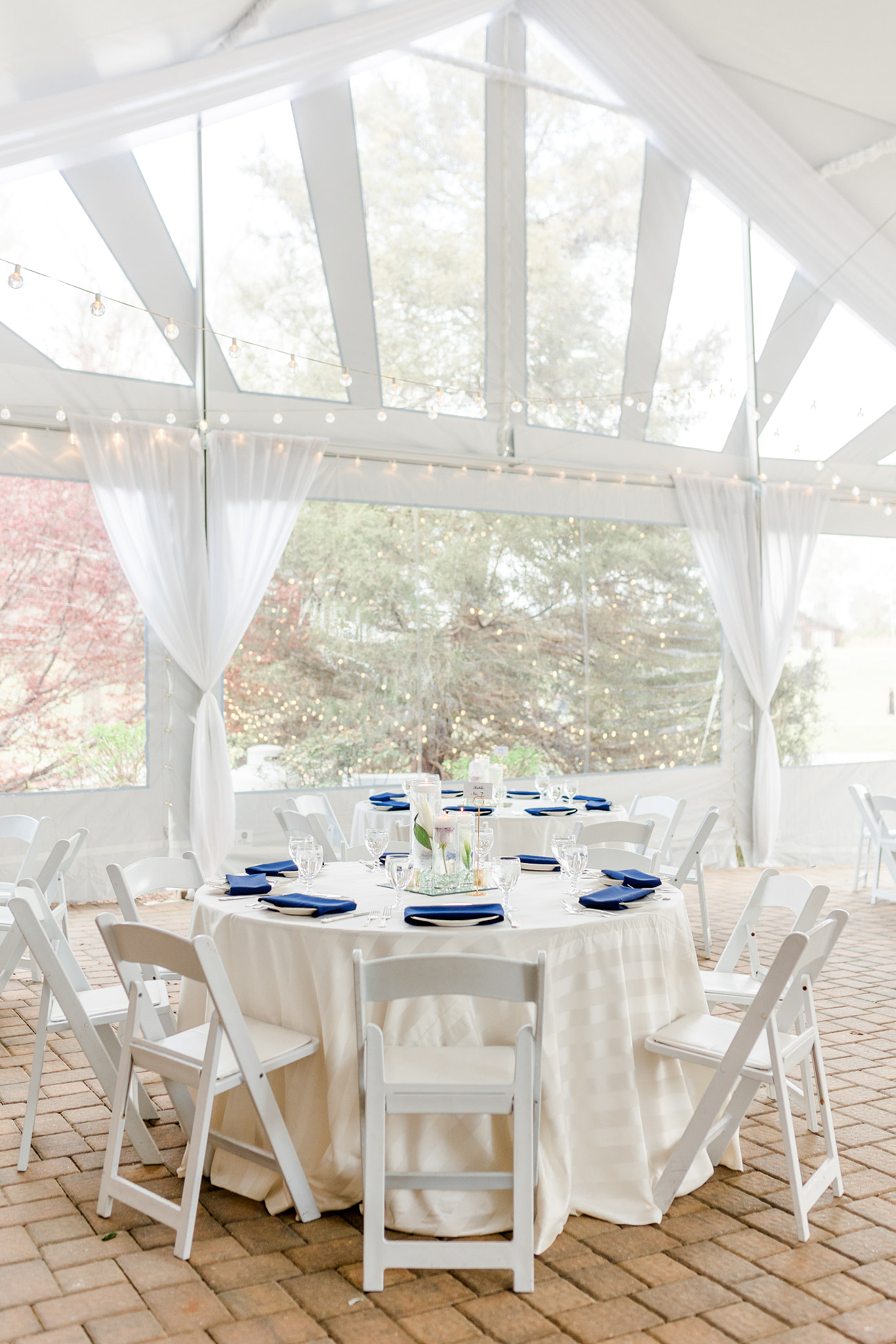 Spring Wedding at the Oaks at Salem