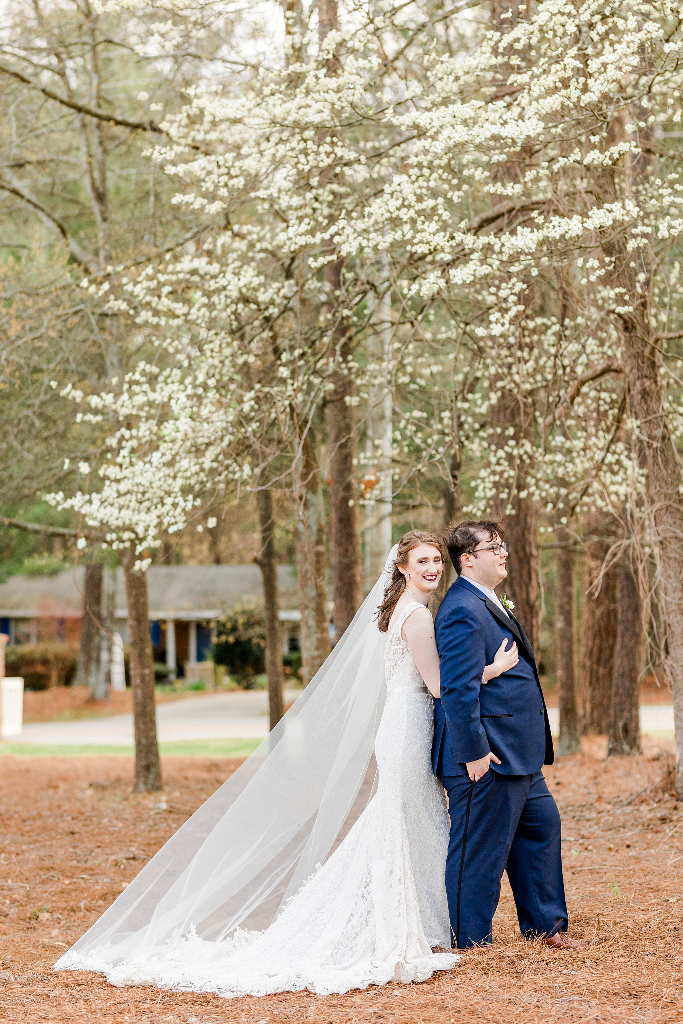 Spring Wedding at the Oaks at Salem