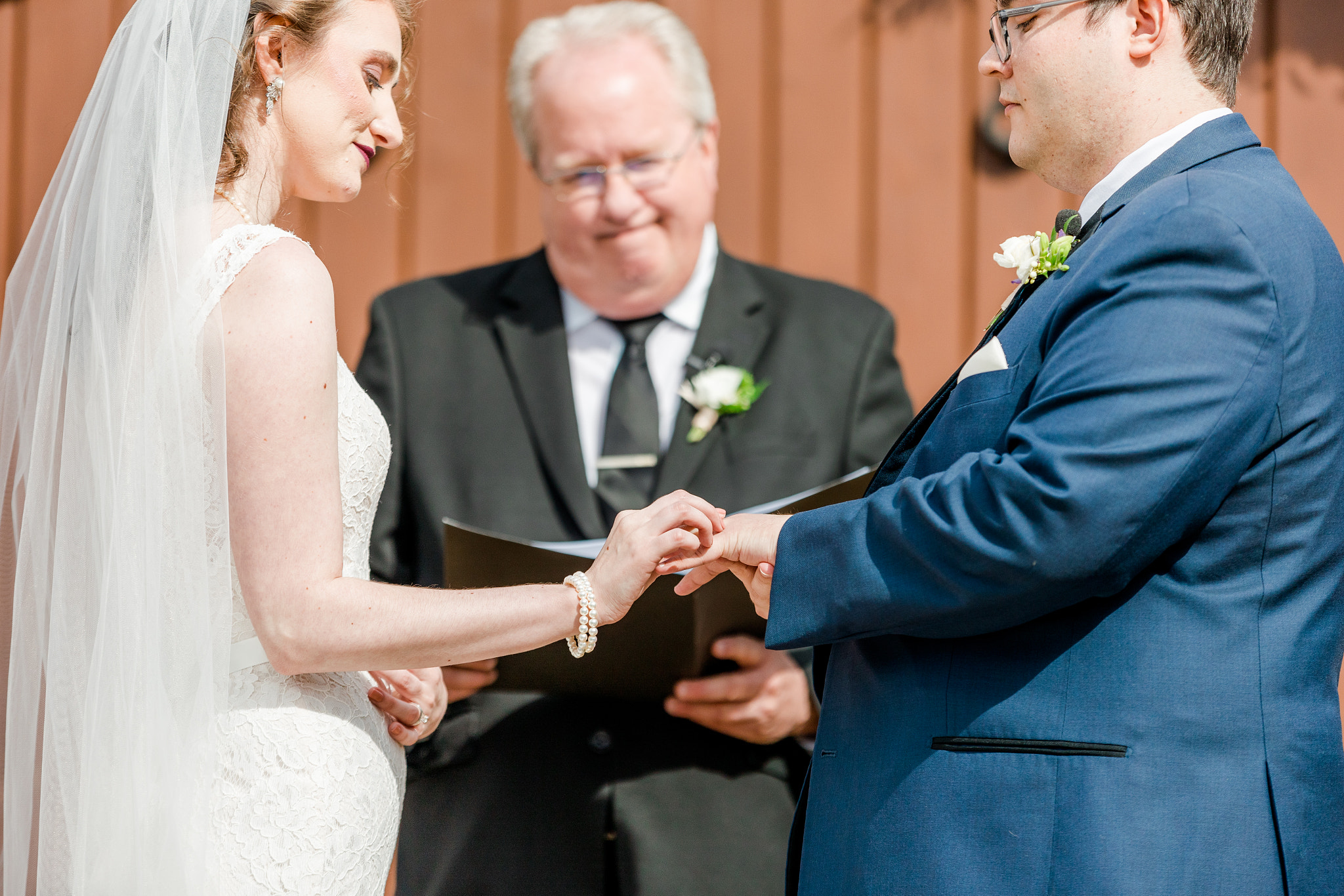 Spring Wedding at the Oaks at Salem