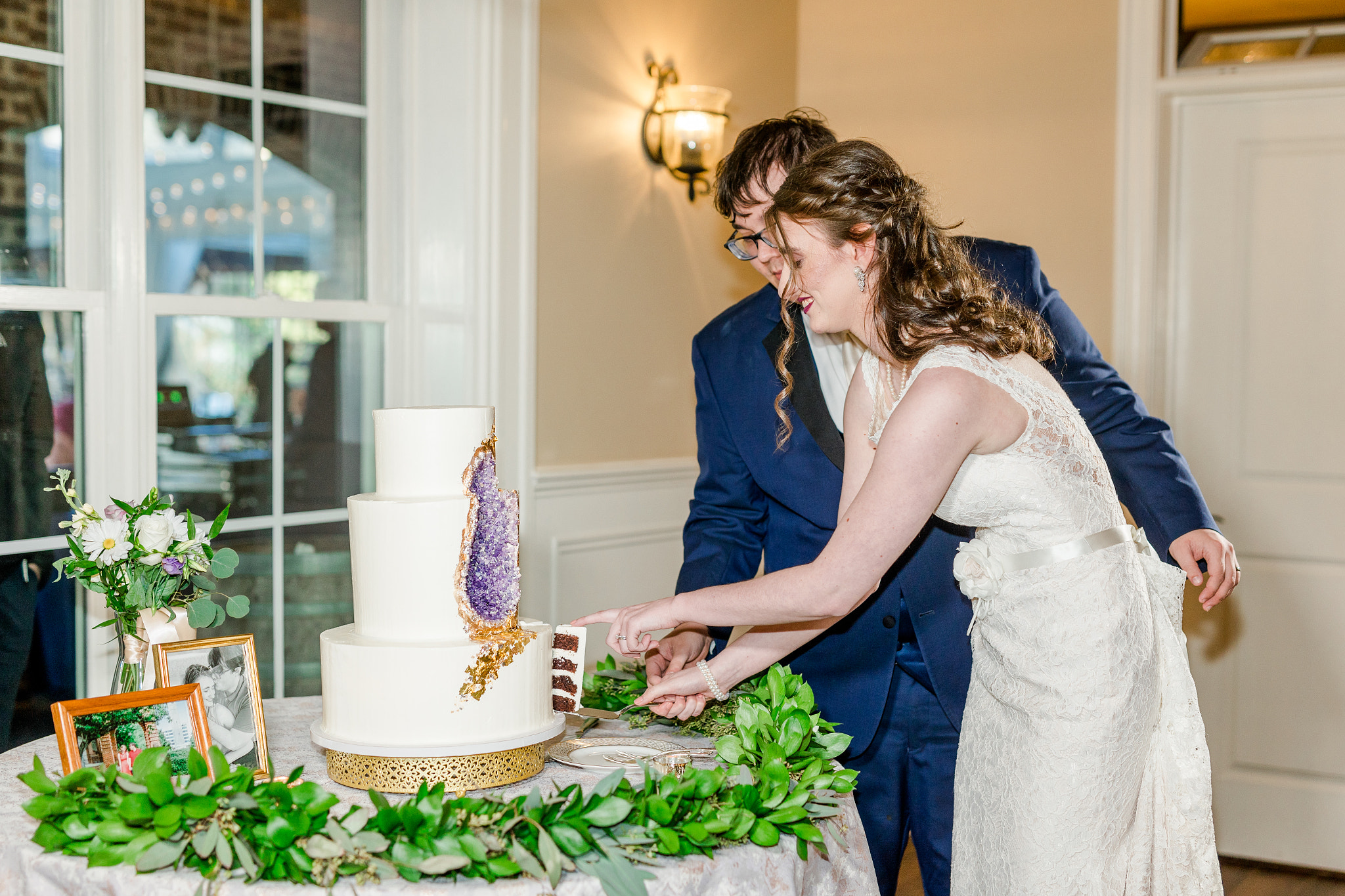 Spring Wedding at the Oaks at Salem