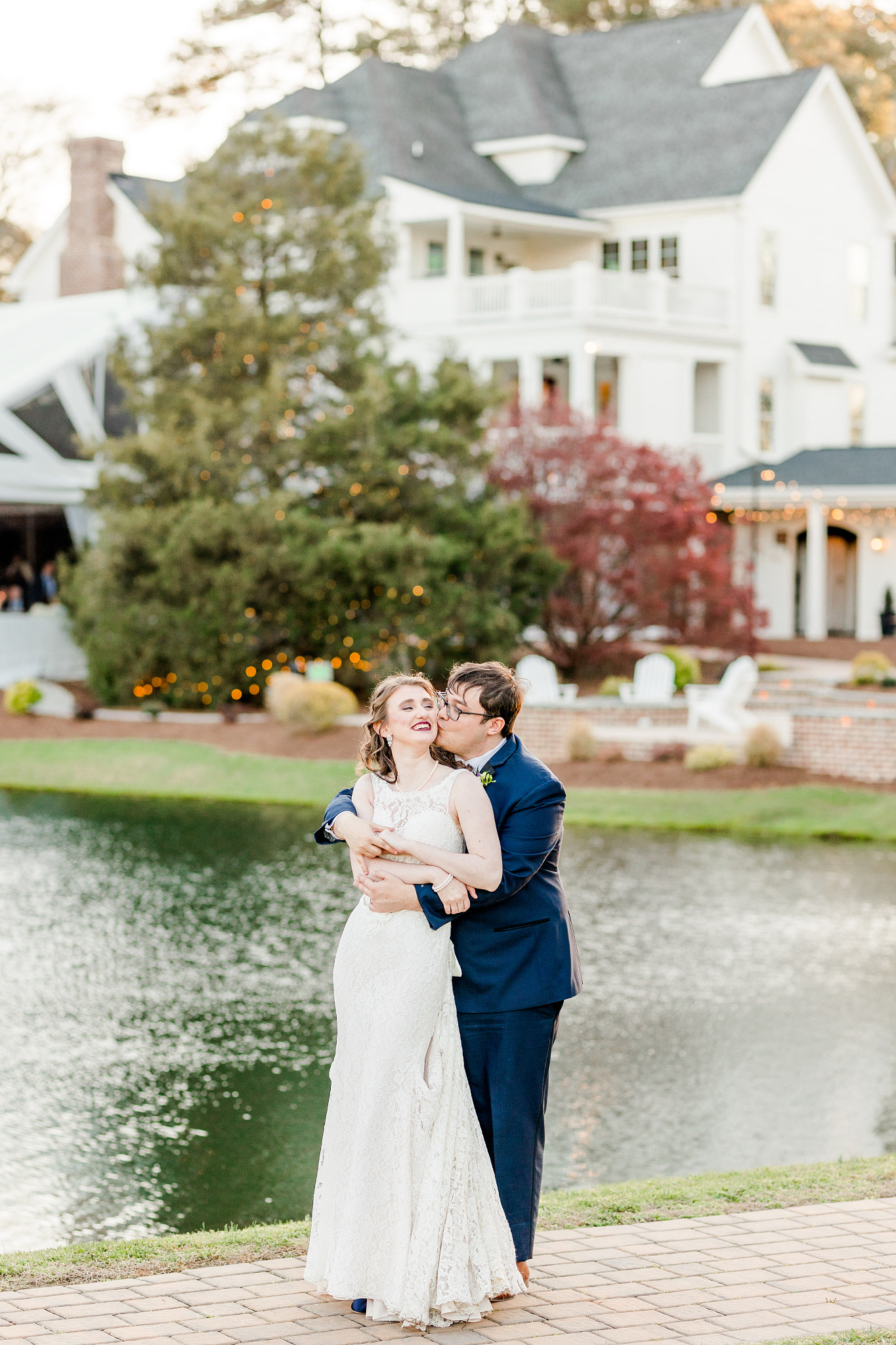 Spring Wedding at the Oaks at Salem