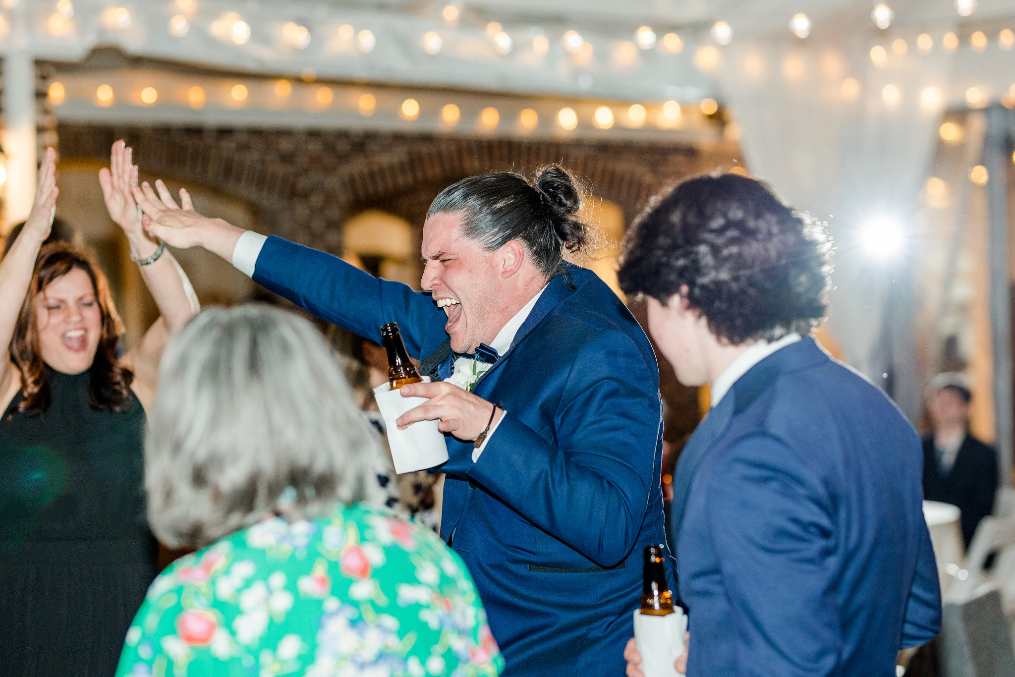 Spring Wedding at the Oaks at Salem