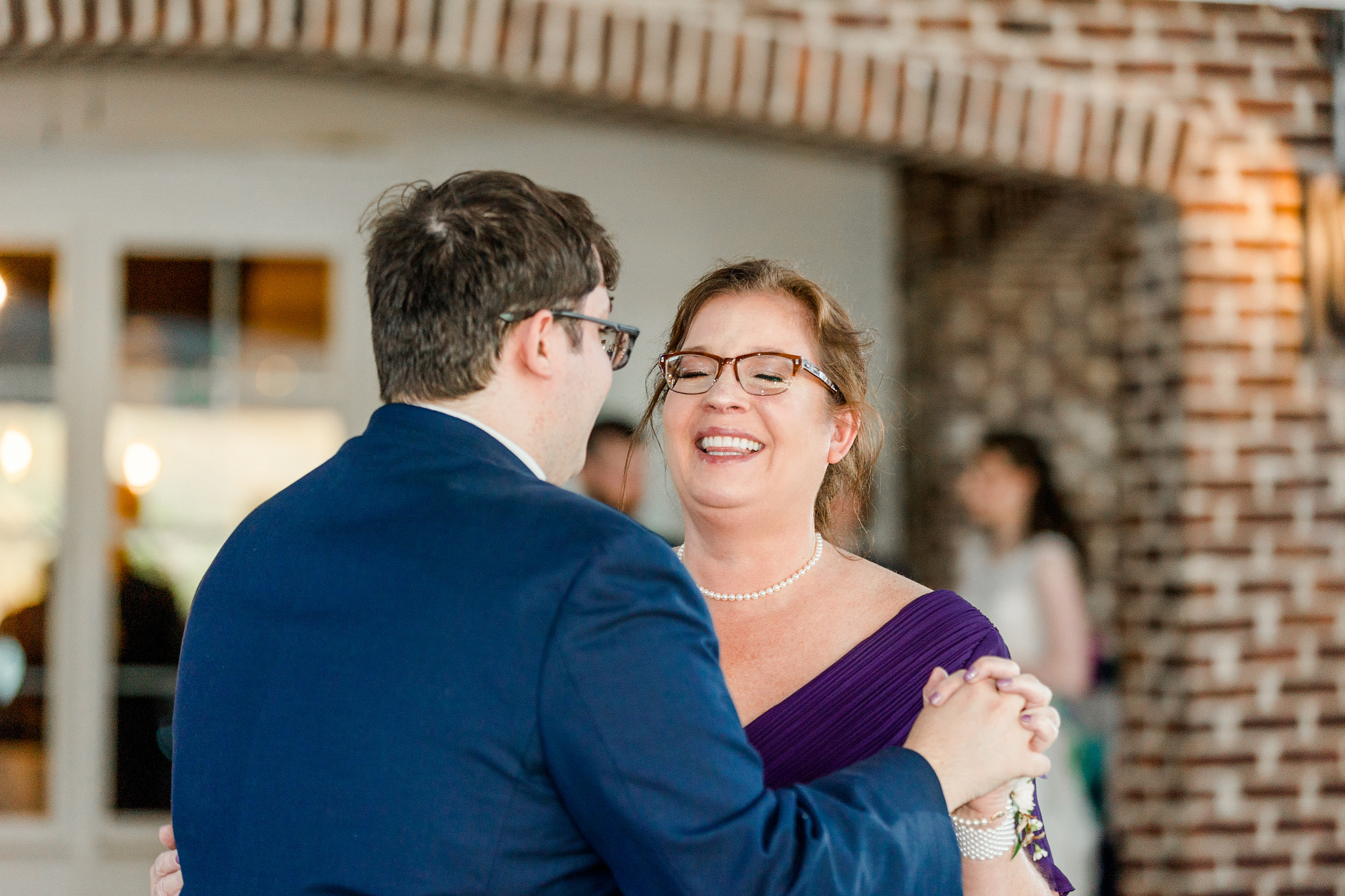 Spring Wedding at the Oaks at Salem