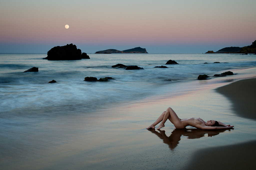 Land of the Fullmoon by Martin Zurmuehle on 500px.com