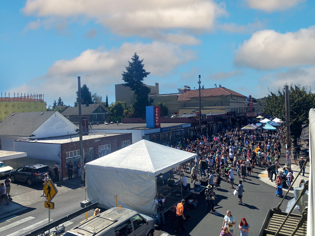 Hawthorne Street Fair by Phil Gear / 500px