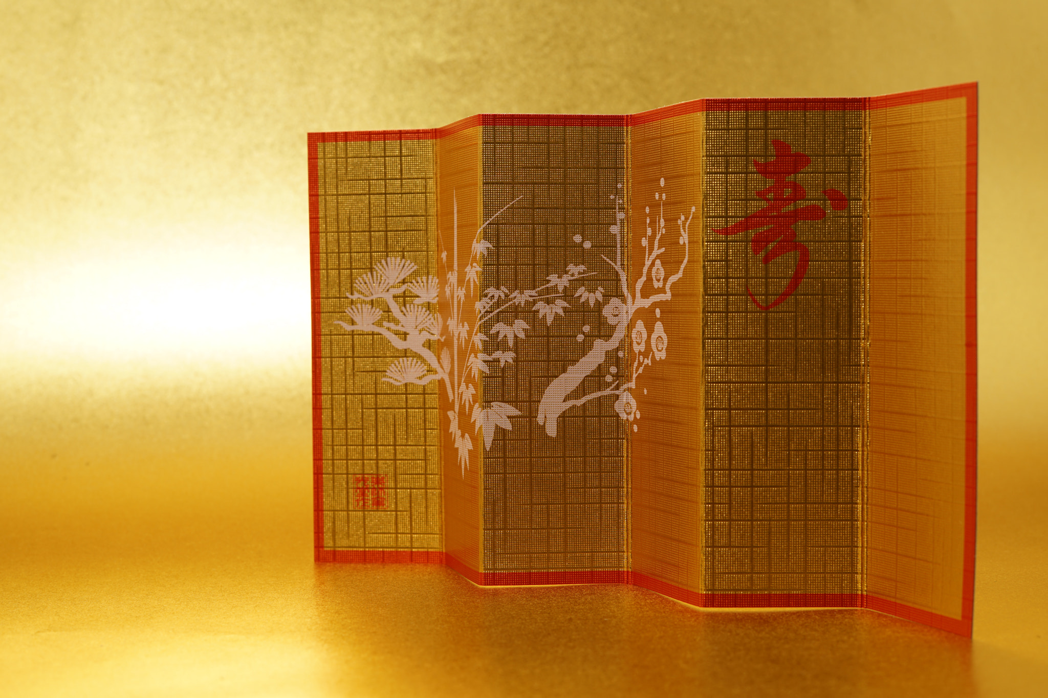 Gold folding screen image (New Years card materials and New Year material)