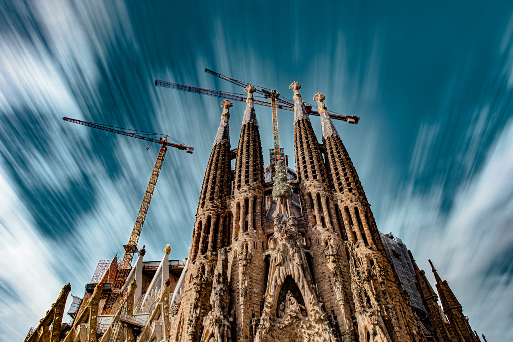 Flying Clouds over the Sagrada Família by ADAM DU on 500px.com