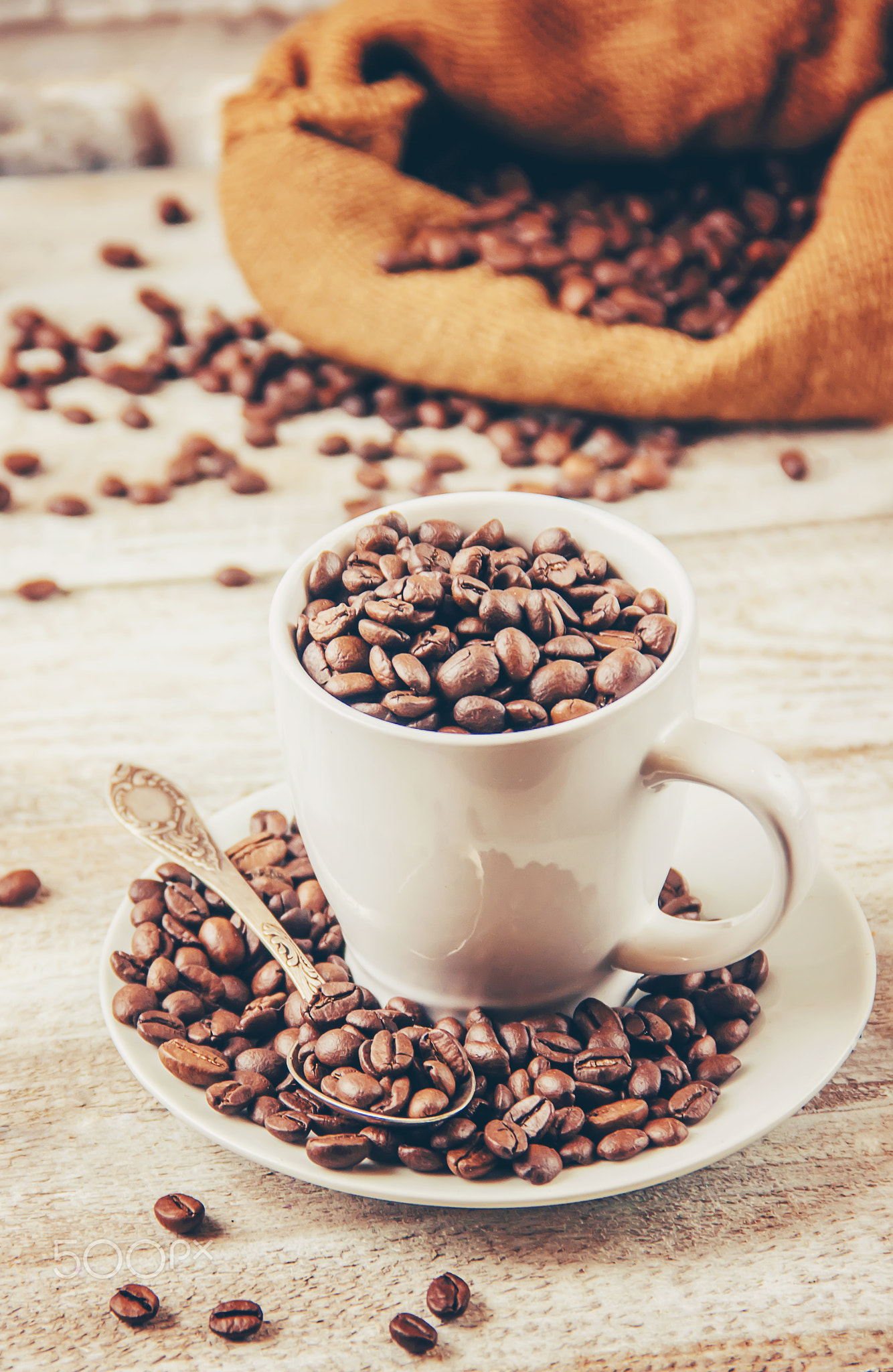 coffee bean. a Cup of coffee. selective focus.