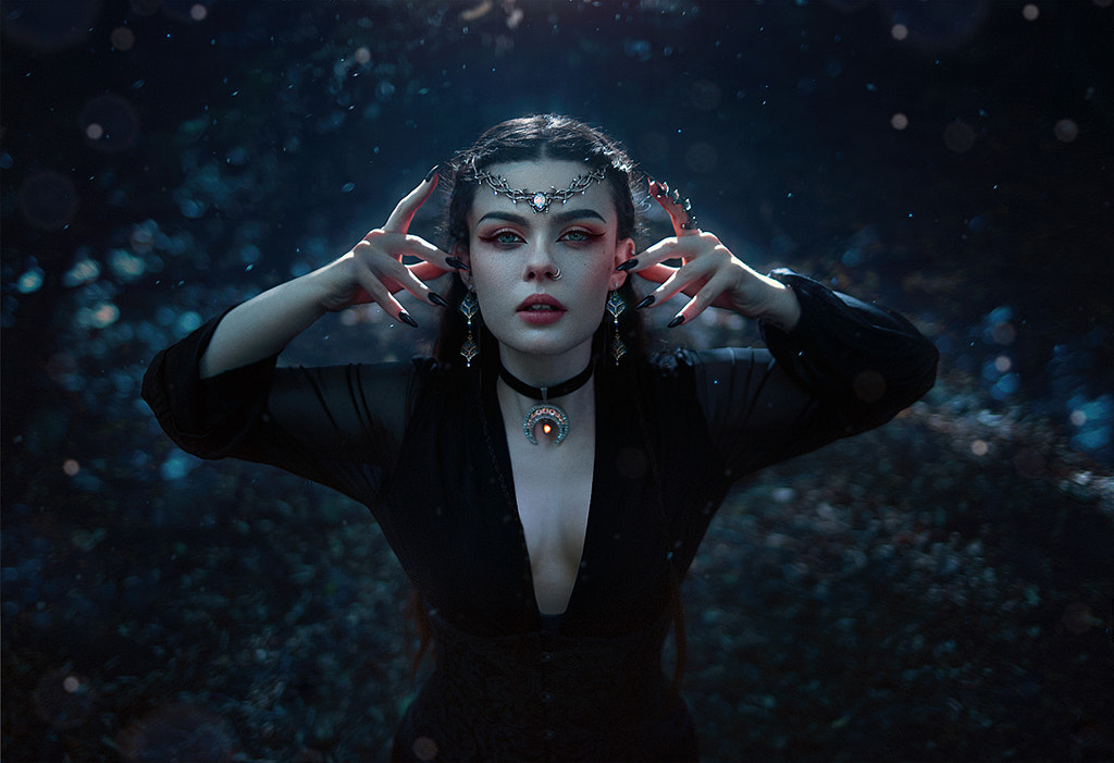 220910FLEX3245 by Stanislav Istratov / 500px