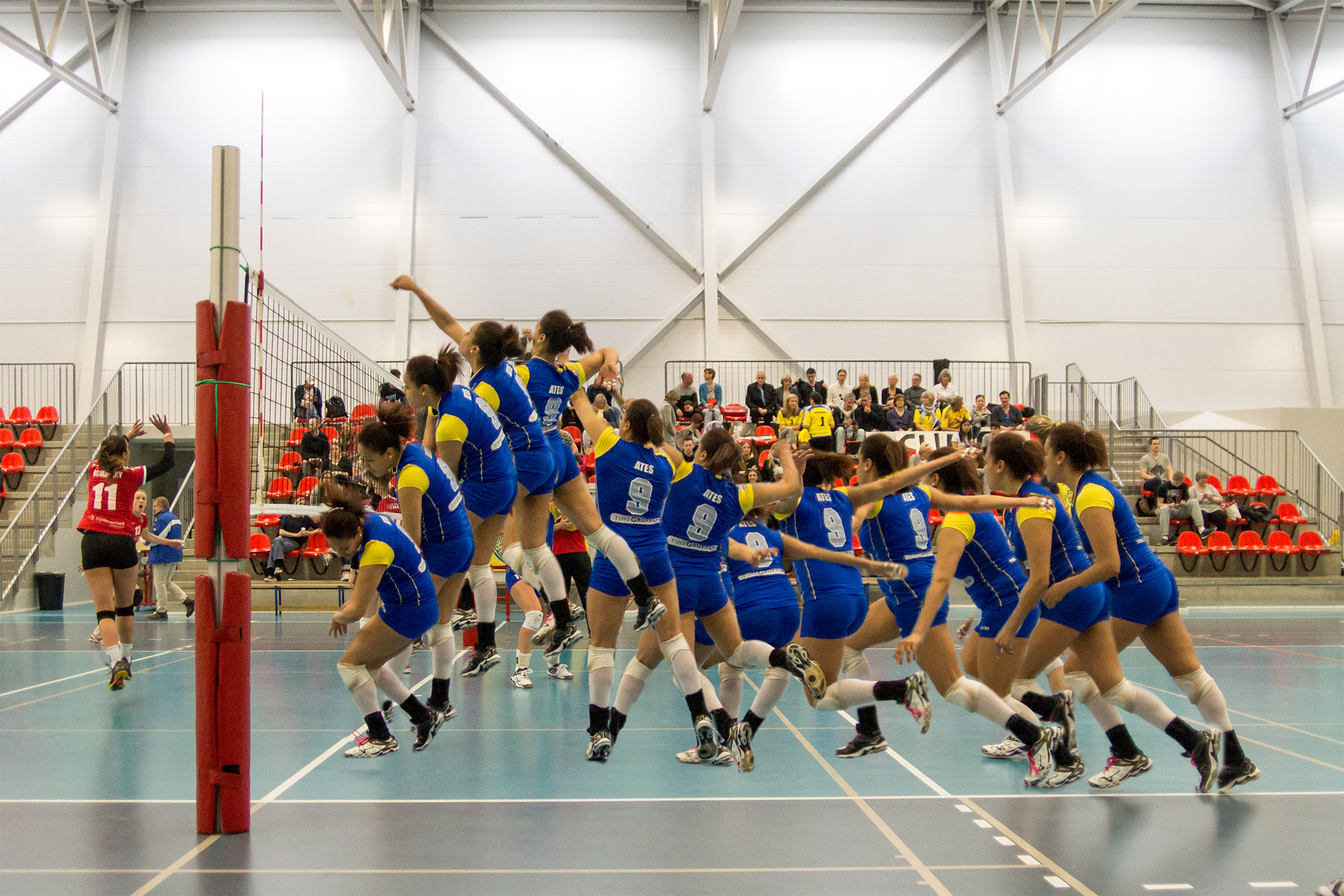 Volleyball smashsequence by Flemming Nielsen Photo 105737617 / 500px