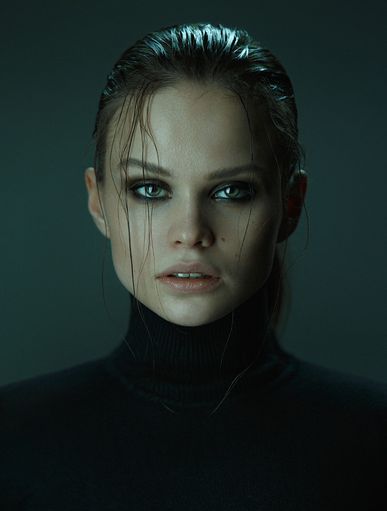 Dasha by Ivan Kovalev on 500px.com