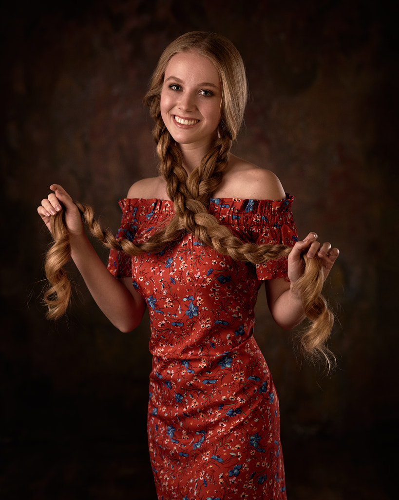 Portrait of Polina by Max Pyzhik / 500px