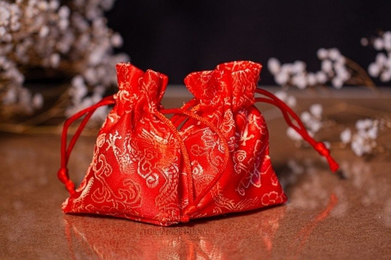 26 - Chi tiết cách làm bùa may mắn khi đánh bài