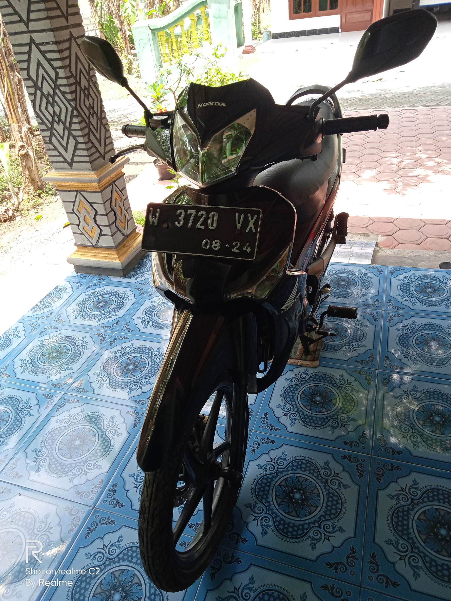 v2?sig=69cb2a98423a1660b493d9fcc54b8b97908b2c5b4f16b985837e2bc633599f08