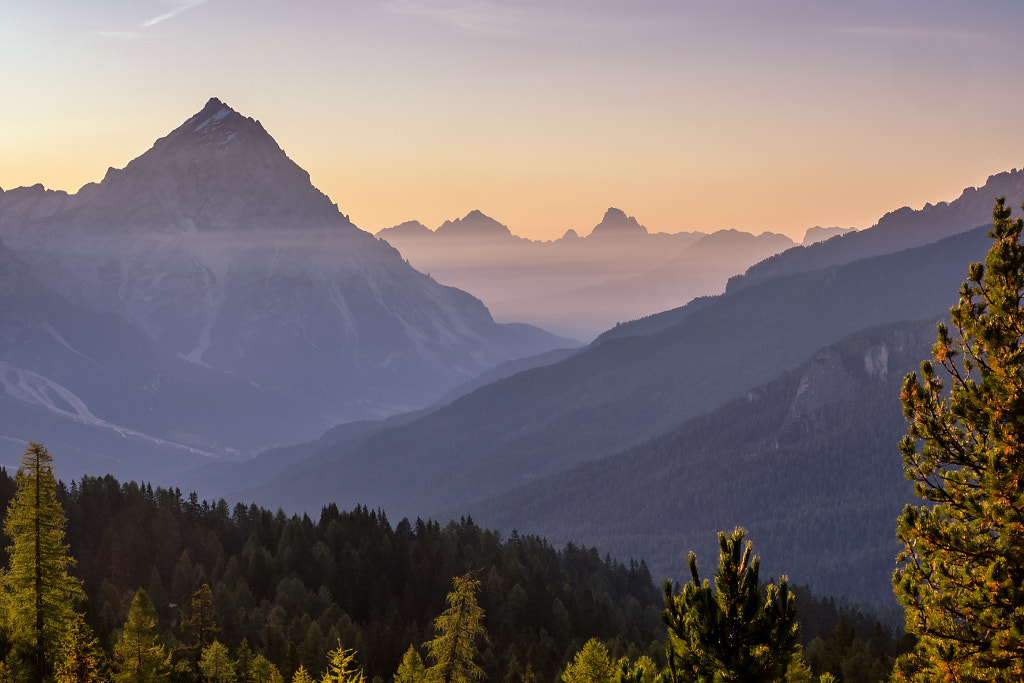 Sunrise over alpine peaks and The Tofane Group in the Dolomites, Italy, Europe by Luboš Chlubný on 500px.com