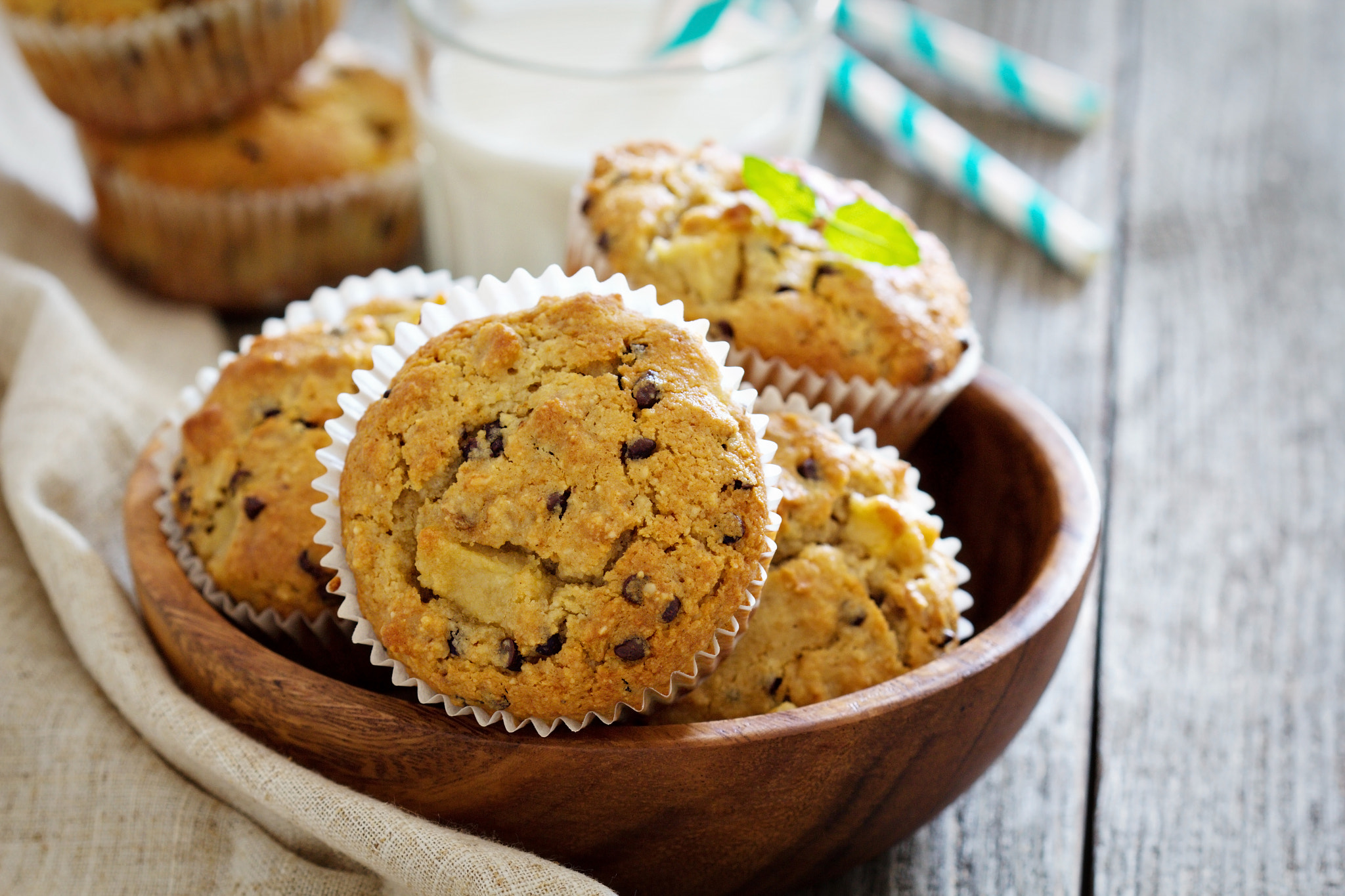 Gluten free almond and oat muffins