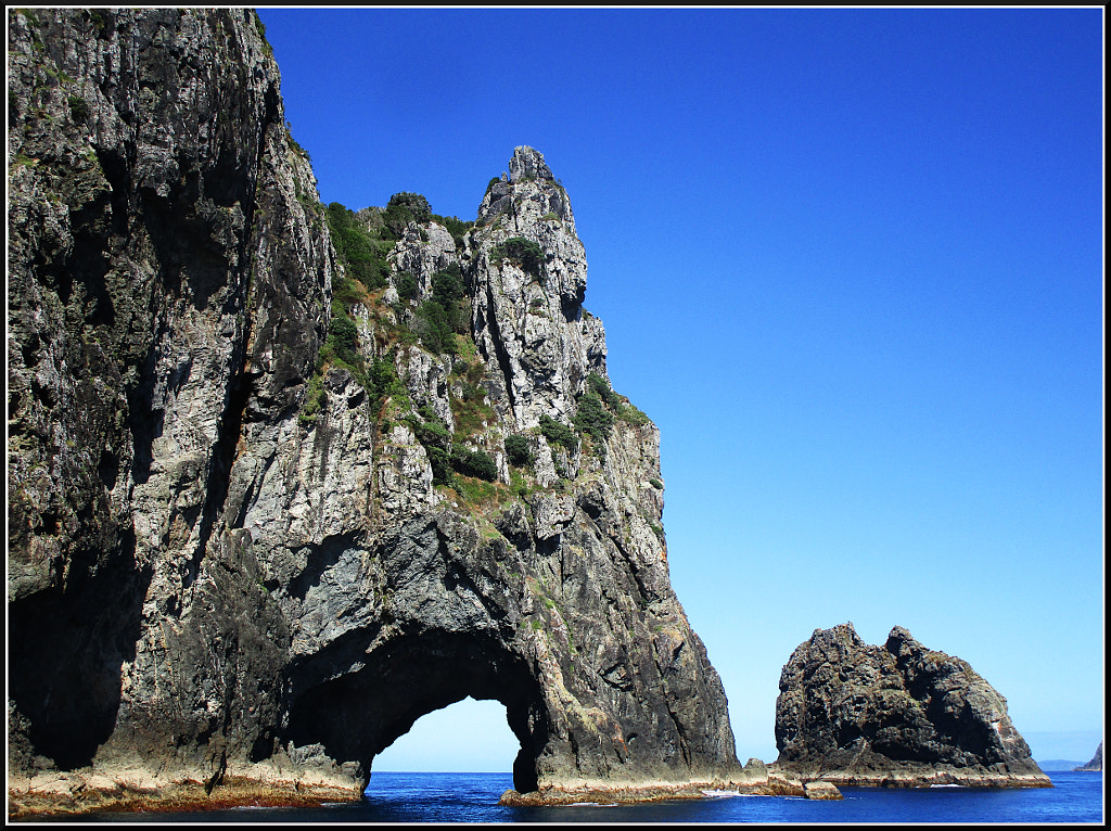 Hole In The Rock 1 by Justin B. on 500px.com