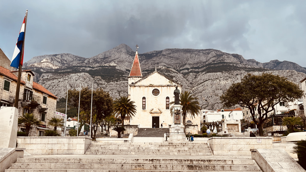 Makarska Plaza by -drik S. on 500px.com