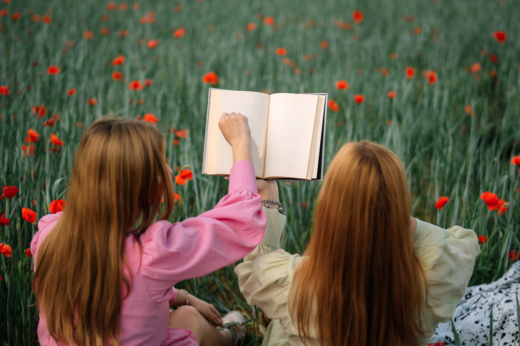 Spring female portrait  by Olha Dobosh on 500px.com