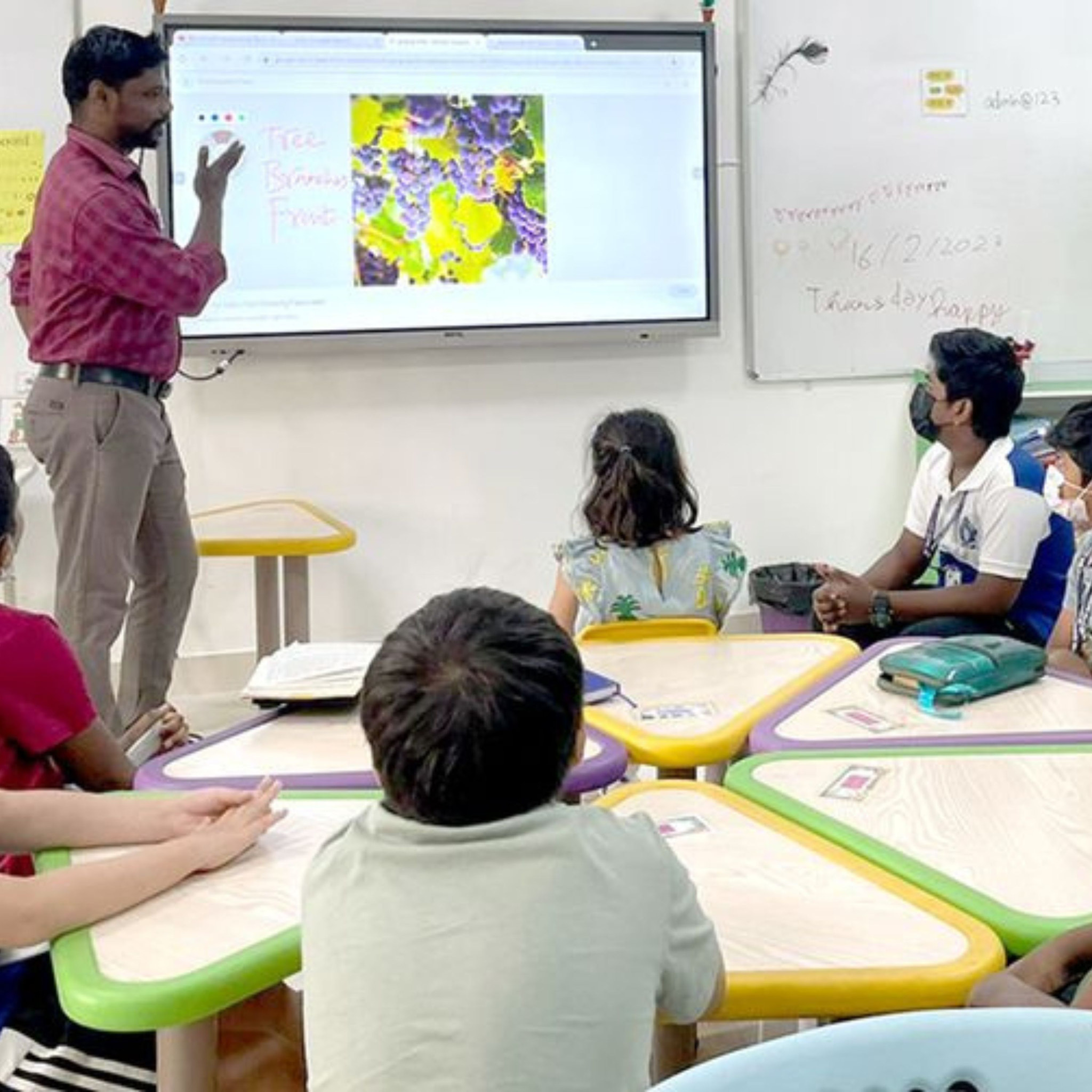 Exploring Global Horizons: A Dive into International Curricula