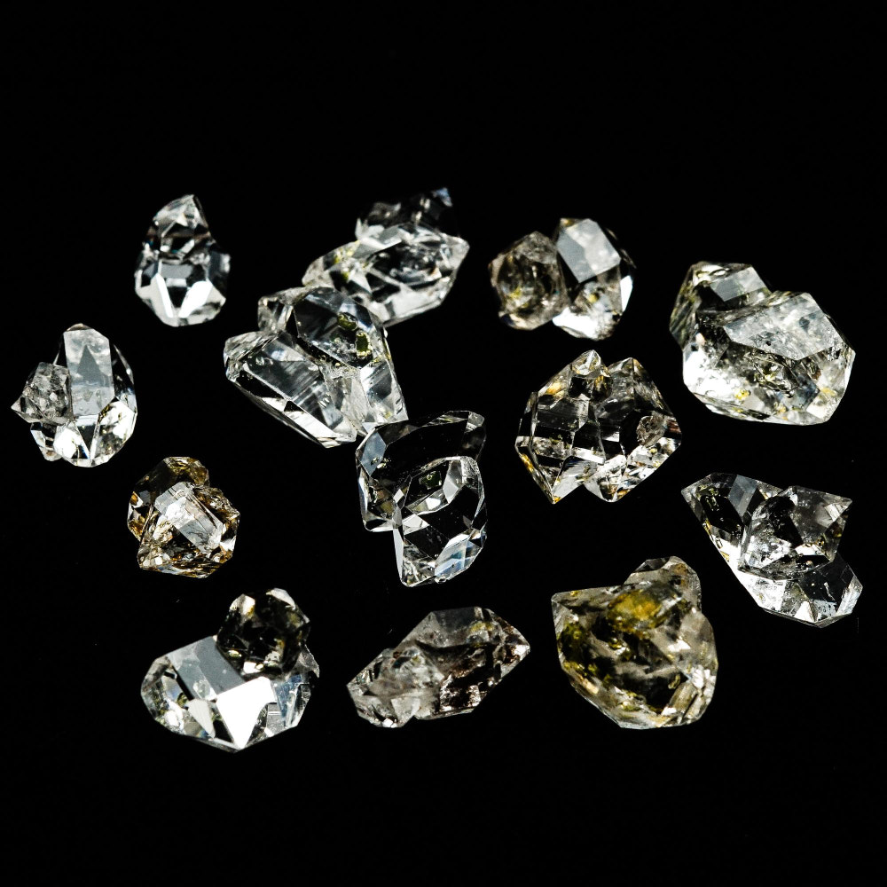 Find Affordable Synthetic Gemstones Price at Cubic Zirconia Gemstone Supplier